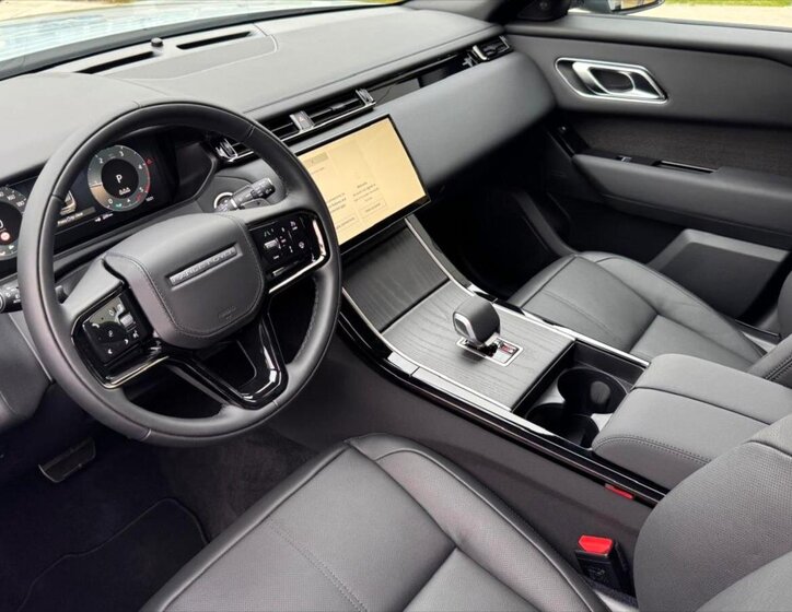 Land Rover Range Rover Velar SUV 2,0 l 150 kw