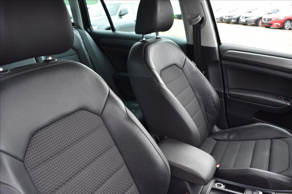 Volkswagen Golf Kombi 1,4 l 90 kw