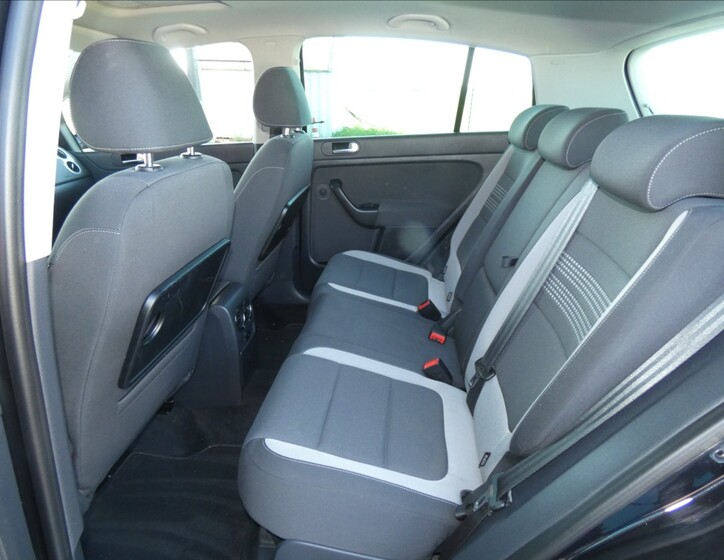 Volkswagen Golf Plus 12