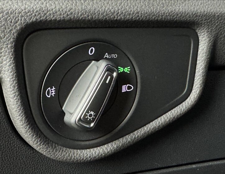 Volkswagen Touran 25