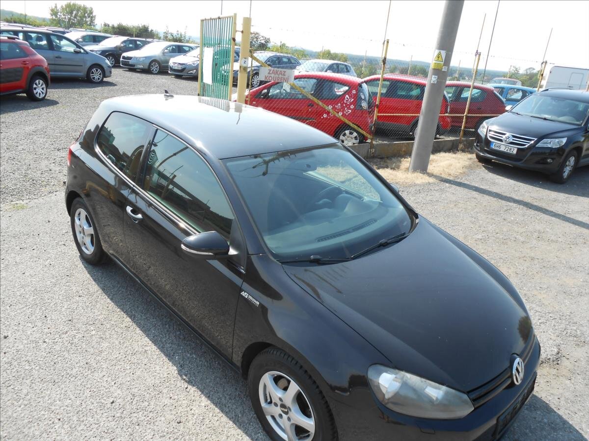 Volkswagen Golf Hatchback 1,6 l 77 kw