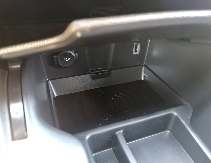 DS Automobiles DS7 Crossback 24