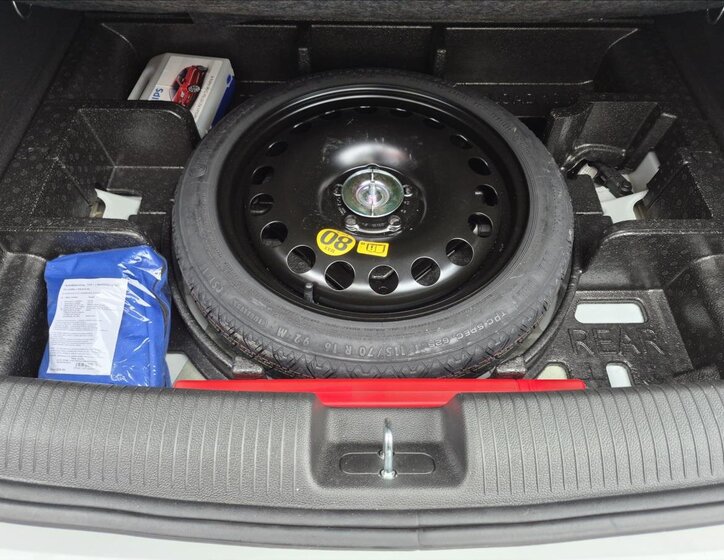 Opel Astra Hatchback 999,0 77 kw