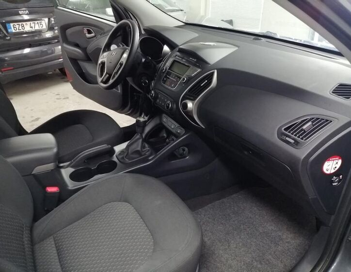 Hyundai ix35 32