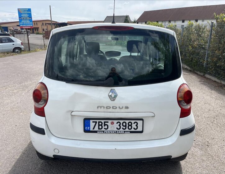 Renault Modus Hatchback 1,4 l 72 kw