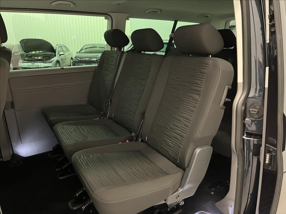 Volkswagen Caravelle