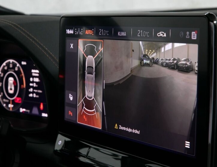 Cupra Formentor SUV / Terénní 2,0 l 140 kw