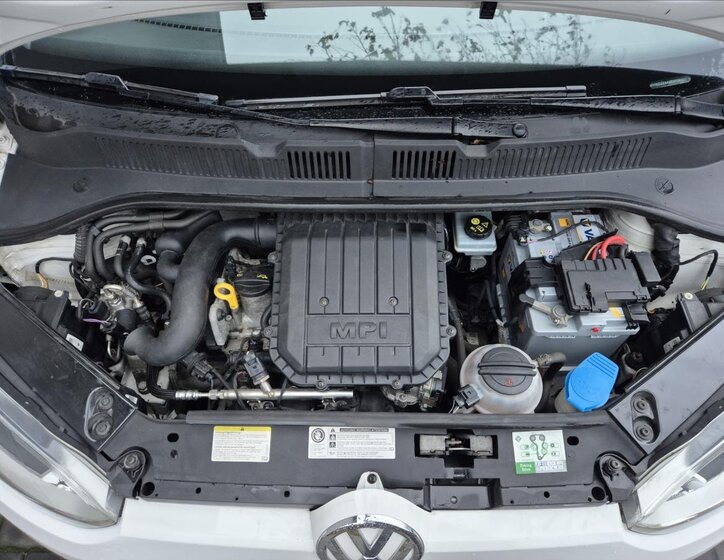 Volkswagen up! 24