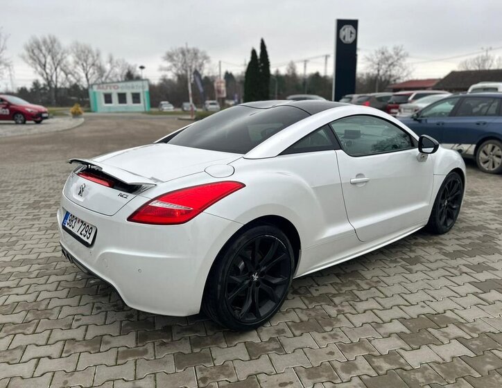 Peugeot RCZ 4