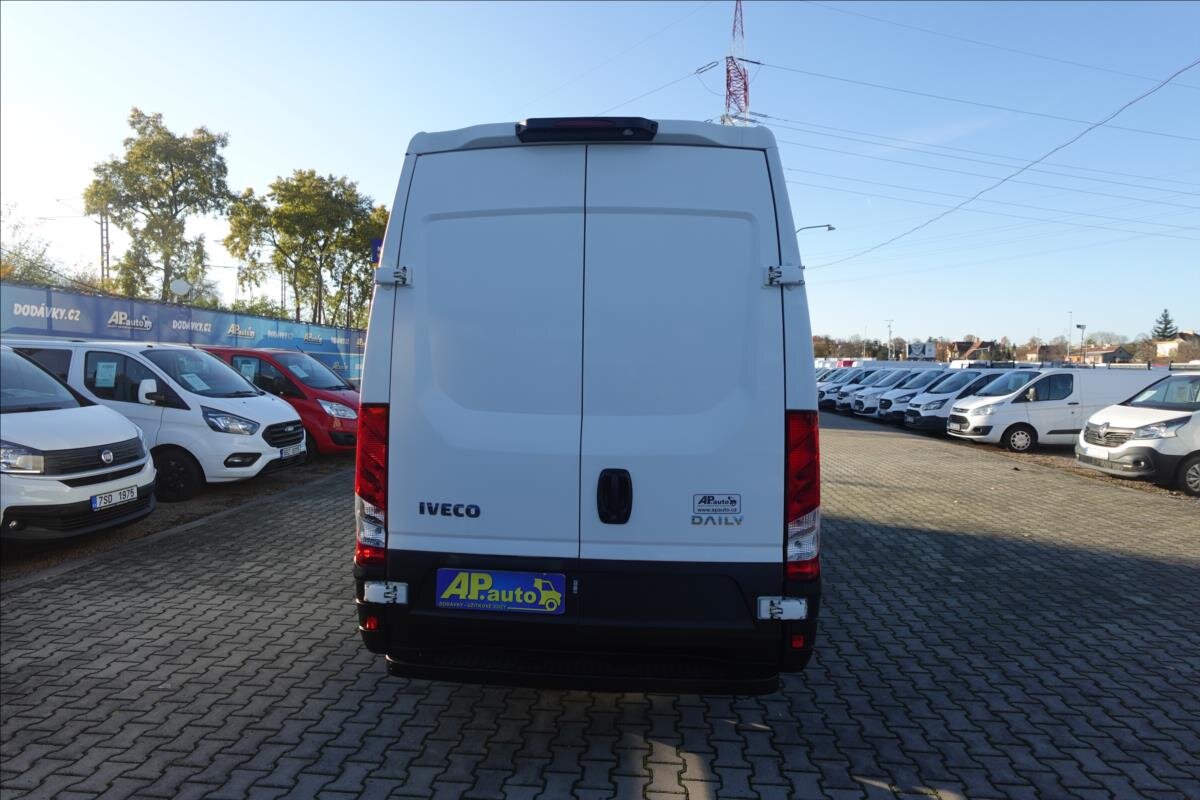 Iveco Daily Ostatní 2,3 l 100 kw