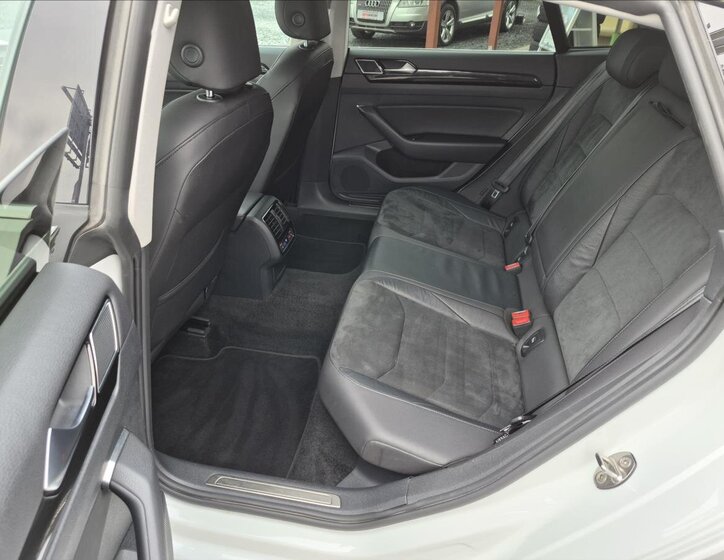 Volkswagen Arteon 13