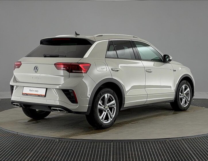 Volkswagen T-Roc SUV / Terénní 1,5 l 110 kw