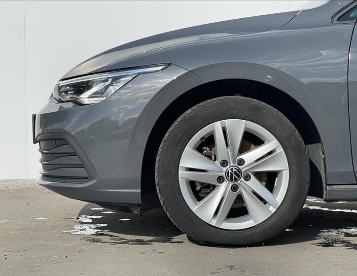 Volkswagen Golf 19