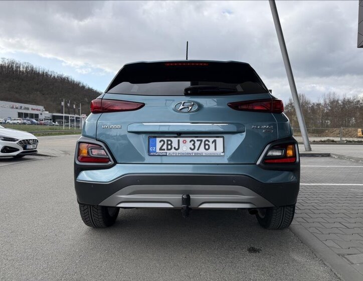 Hyundai Kona SUV / Terénní 1,6 l 130 kw