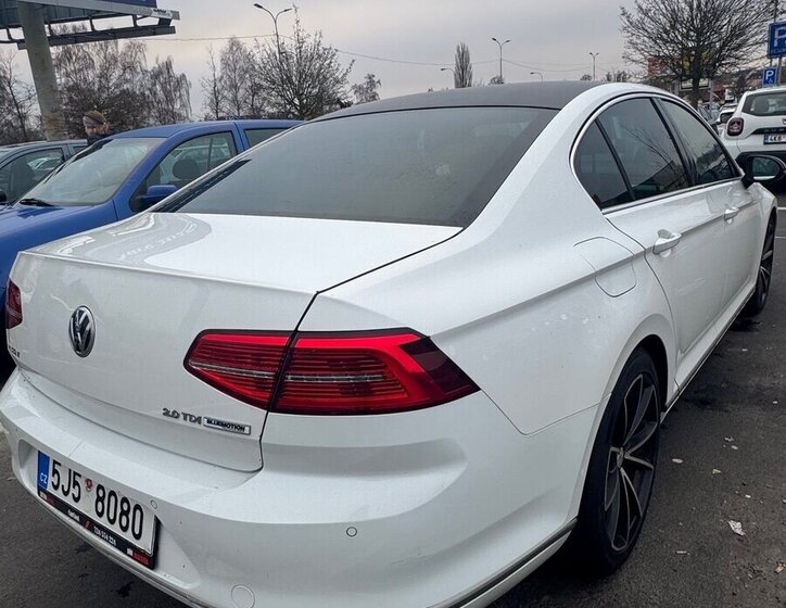 Volkswagen Passat Sedan / Limuzína 0,0 110 kw