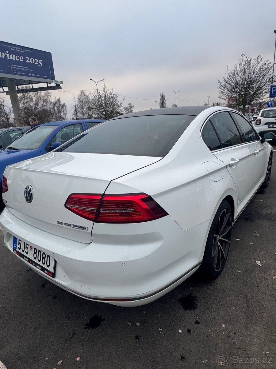 Volkswagen Passat Sedan / Limuzína 0,0 110 kw