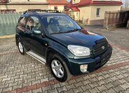 Toyota RAV4 SUV 2,0 l 110 kw