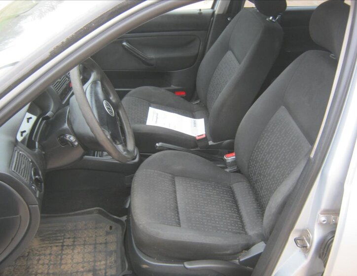 Volkswagen Golf Kombi 1,9 l 74 kw