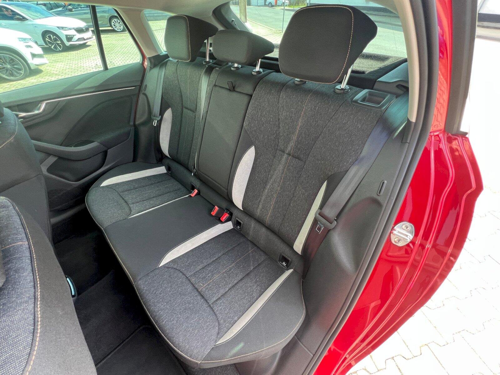 Škoda Scala Hatchback 1,0 l 85 kw