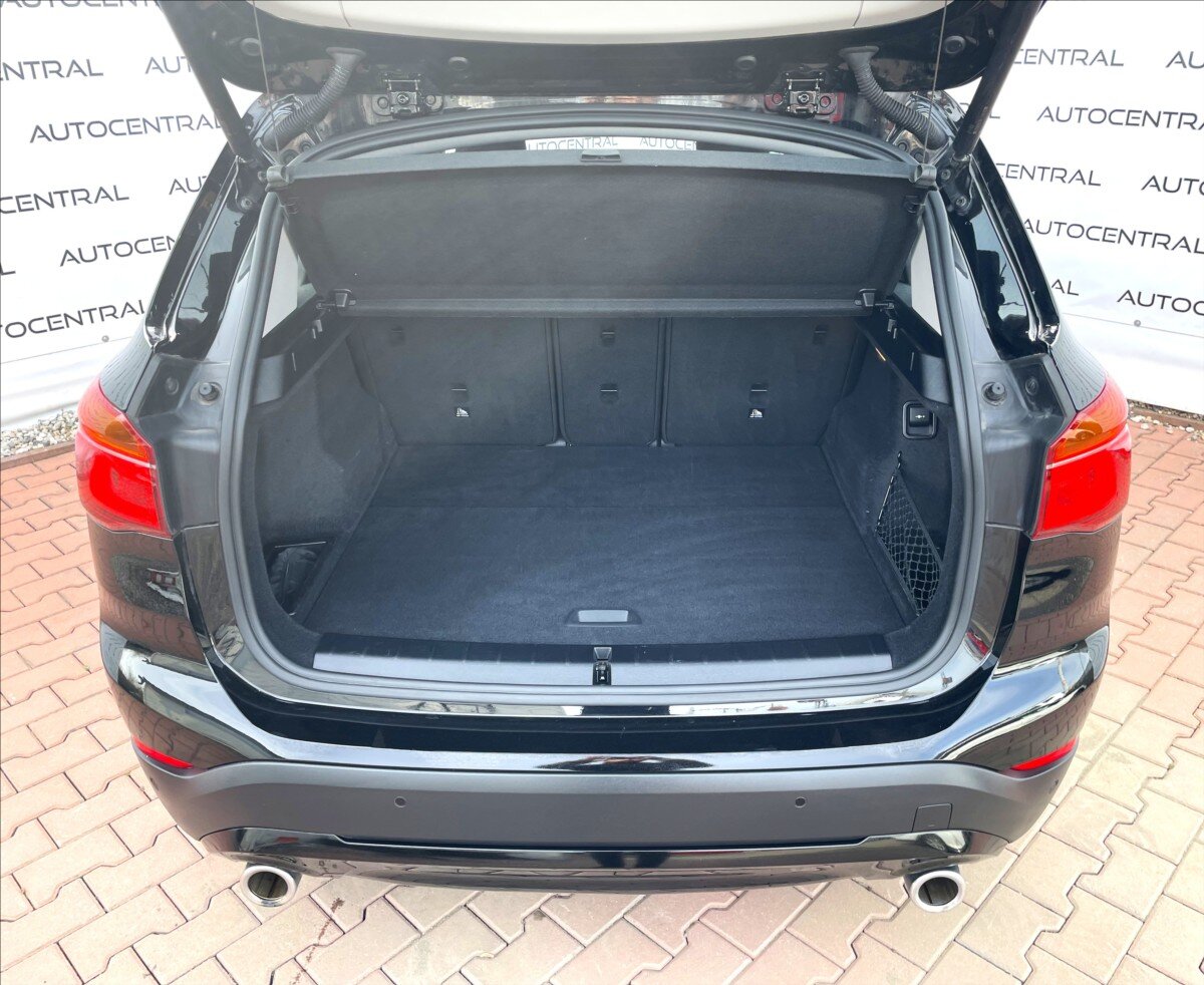 BMW X1 SUV / Terénní 2,0 l 110 kw