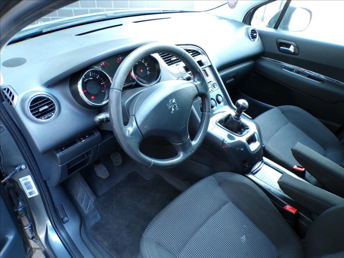 Peugeot 5008 Kombi 1,6 l 115 kw