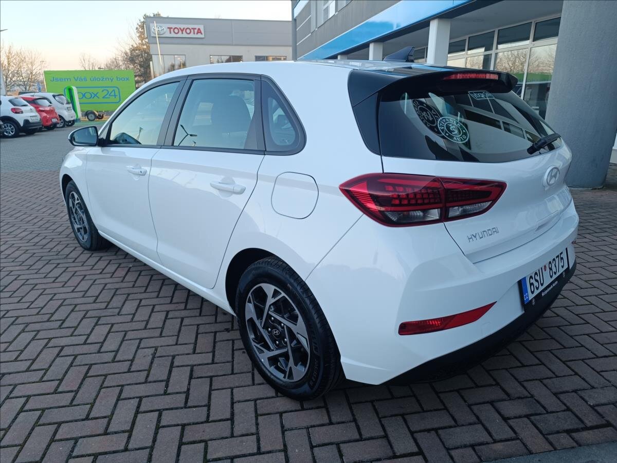 Hyundai i30 Hatchback 1,5 l 70 kw