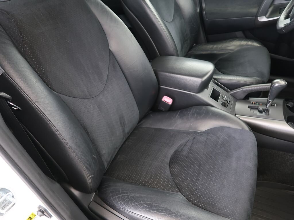 Toyota RAV4 SUV / Terénní 2,0 l 116 kw