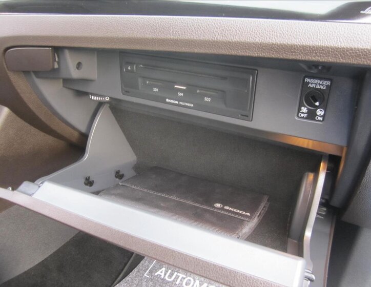 Škoda Superb Liftback 2,0 l 200 kw