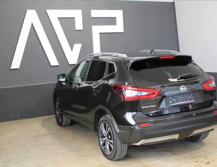 Nissan Qashqai 10