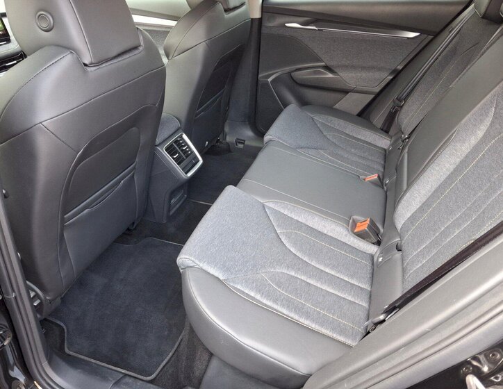 Škoda Elroq SUV / Terénní 0,0 210 kw