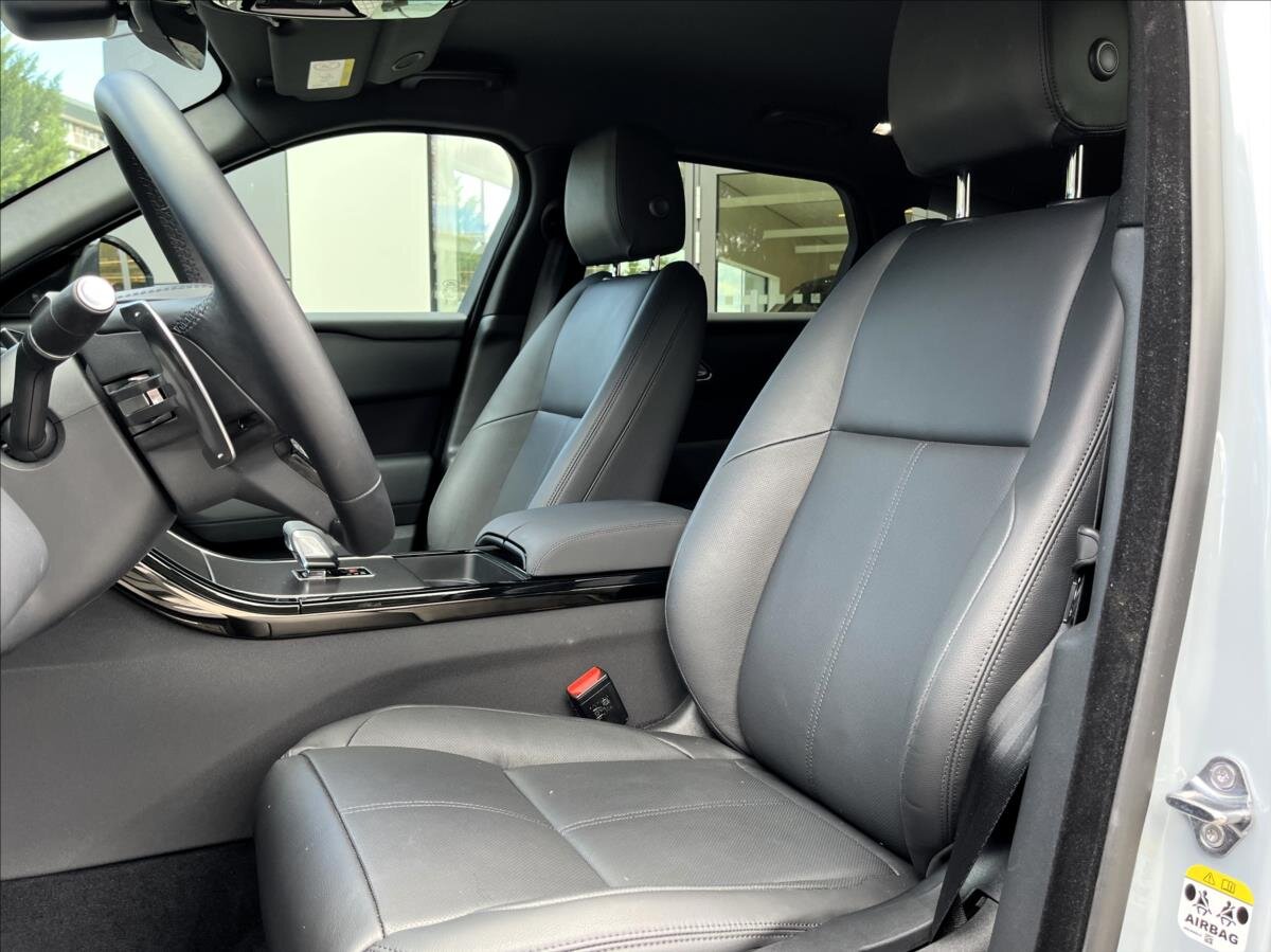Land Rover Range Rover Velar SUV 2,0 l 150 kw