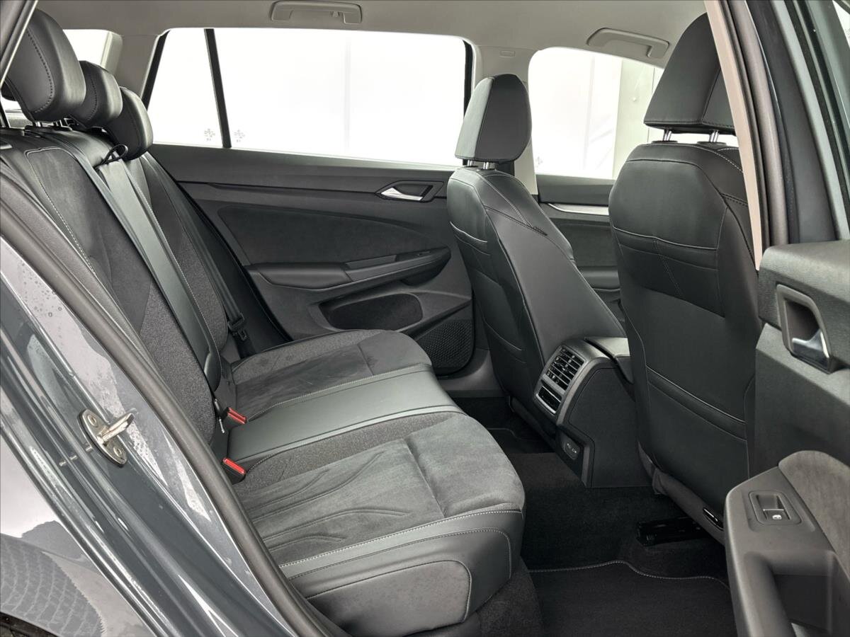 Volkswagen Golf Kombi 1,5 l 110 kw