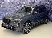BMW X7 SUV / Terénní 4,4 l 390 kw