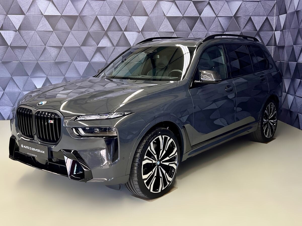 BMW X7 SUV / Terénní 4,4 l 390 kw