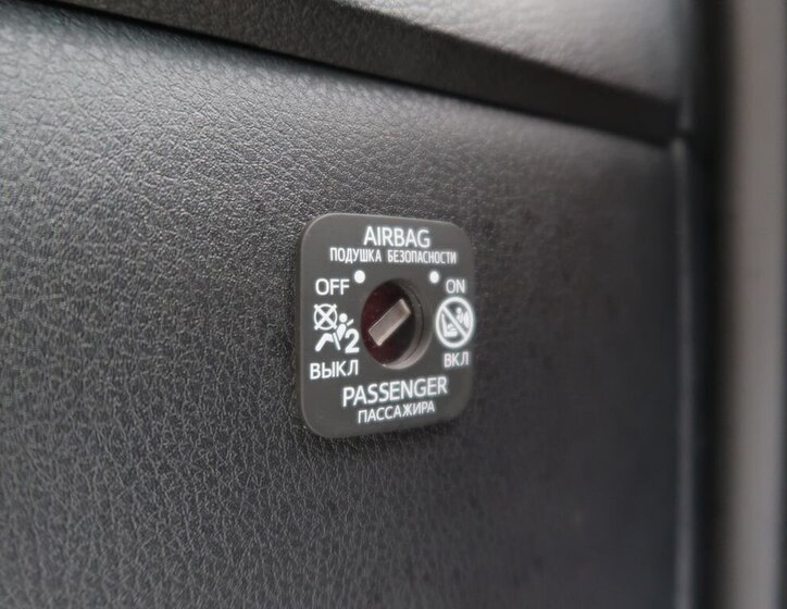 Toyota C-HR Hatchback 2,0 l 112 kw