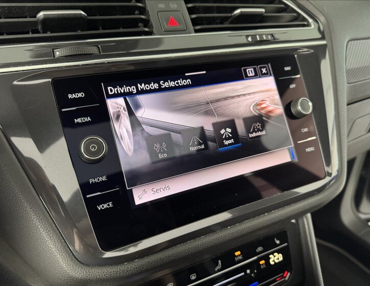 Volkswagen Tiguan Allspace SUV / Terénní 2,0 l 140 kw