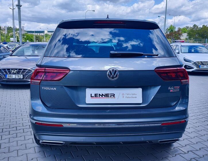 Volkswagen Tiguan 6