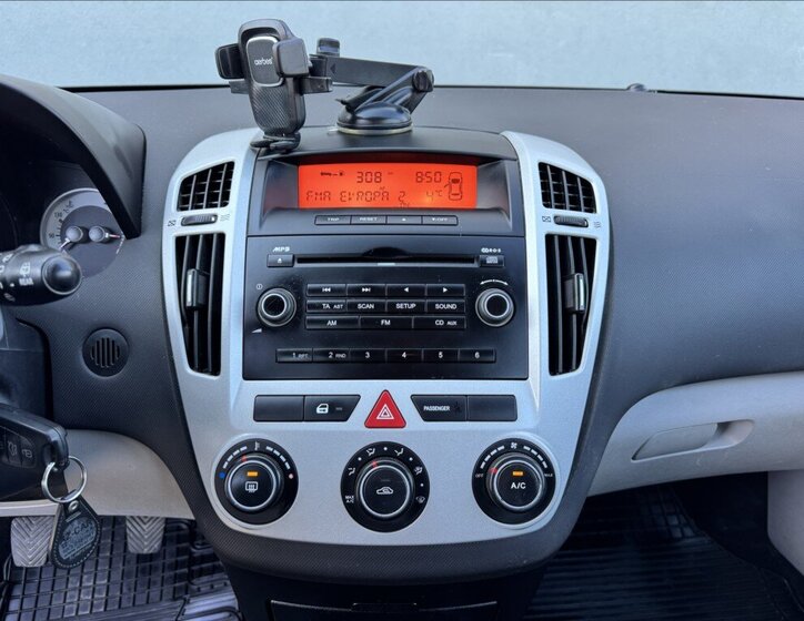 KIA Ceed Kombi 1,4 l 80 kw