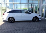 KIA Ceed 5