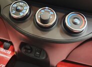 Toyota Yaris Hatchback 1,5 l 82 kw