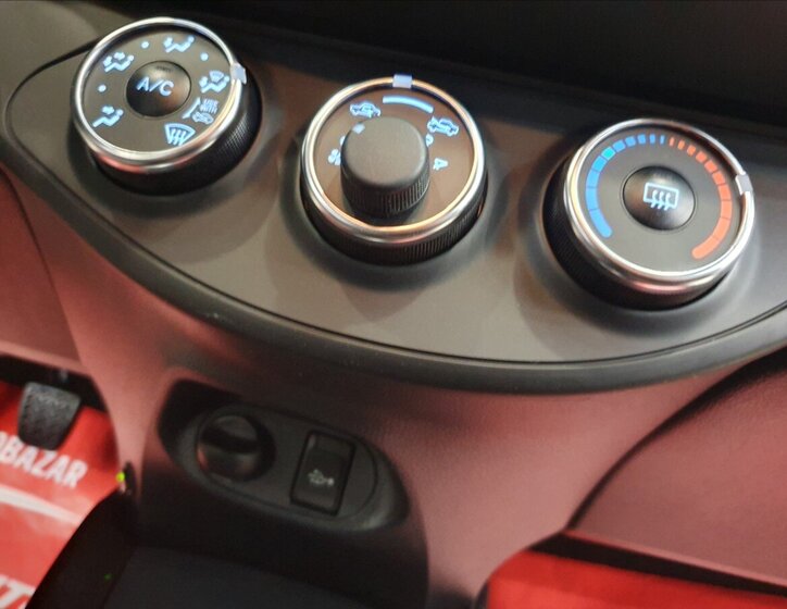 Toyota Yaris Hatchback 1,5 l 82 kw