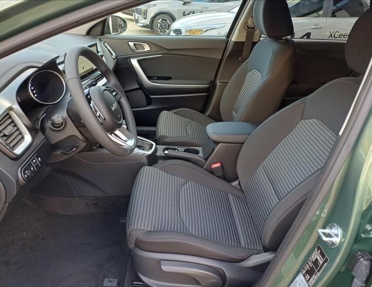 KIA Ceed 12