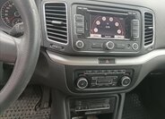 Volkswagen Sharan Kombi 2,0 l 103 kw