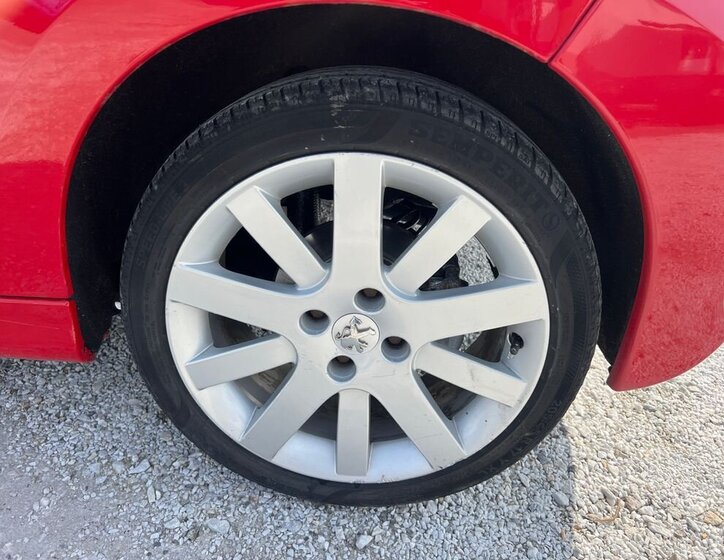 Peugeot 207 Kabriolet 1,6 l 80 kw