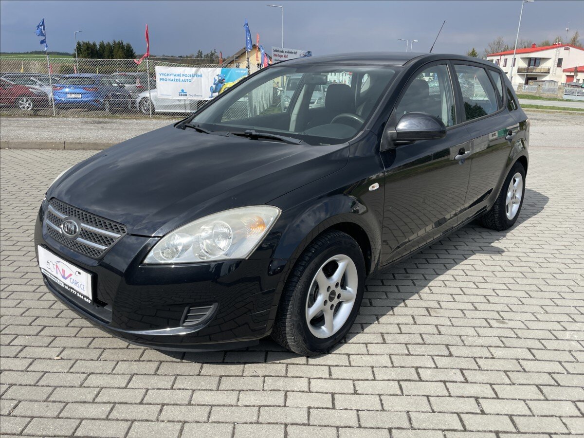 KIA Ceed Hatchback 1,4 l 80 kw