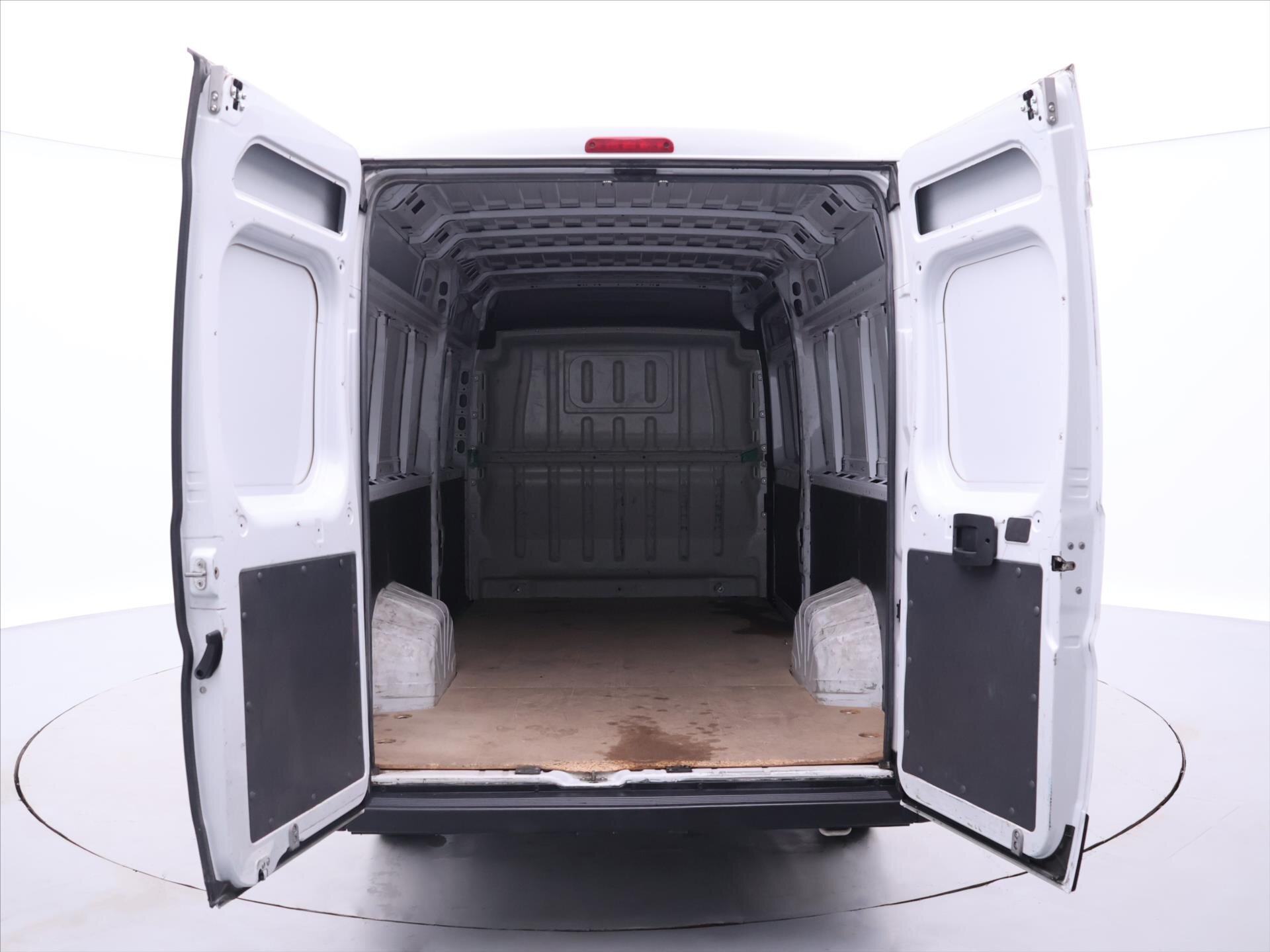 Peugeot Boxer Ostatní 2,2 l 103 kw