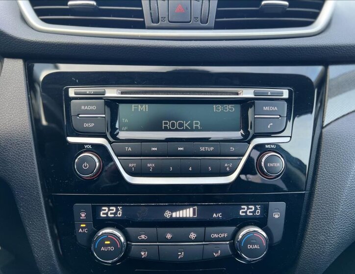 Nissan X-Trail SUV 1,6 l 96 kw