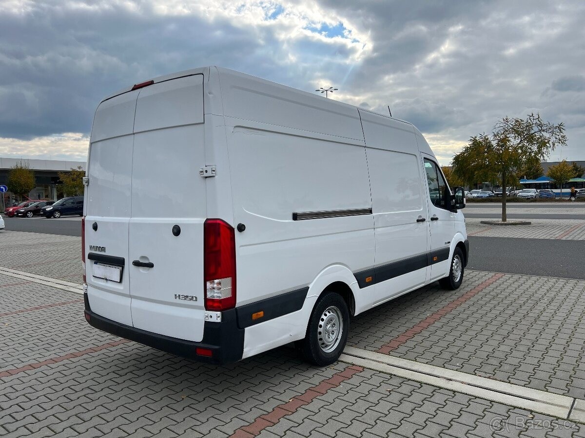 Hyundai H 350