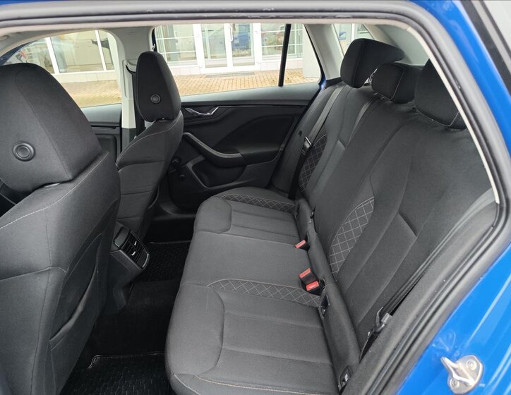 Škoda Kamiq SUV 999,0 70 kw