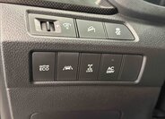 Hyundai Santa Fe SUV / Terénní 2,2 l 145 kw